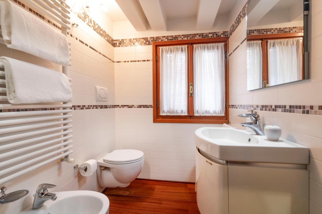 Glass House - Loft 2 Minutes To Rialto Bridge & View Venezia Esterno foto