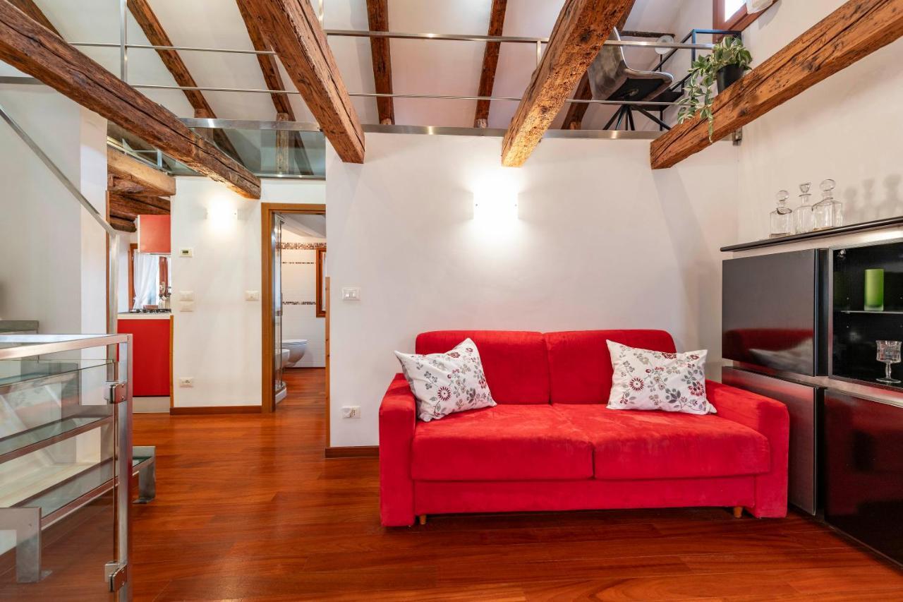 Glass House - Loft 2 Minutes To Rialto Bridge & View Venezia Esterno foto